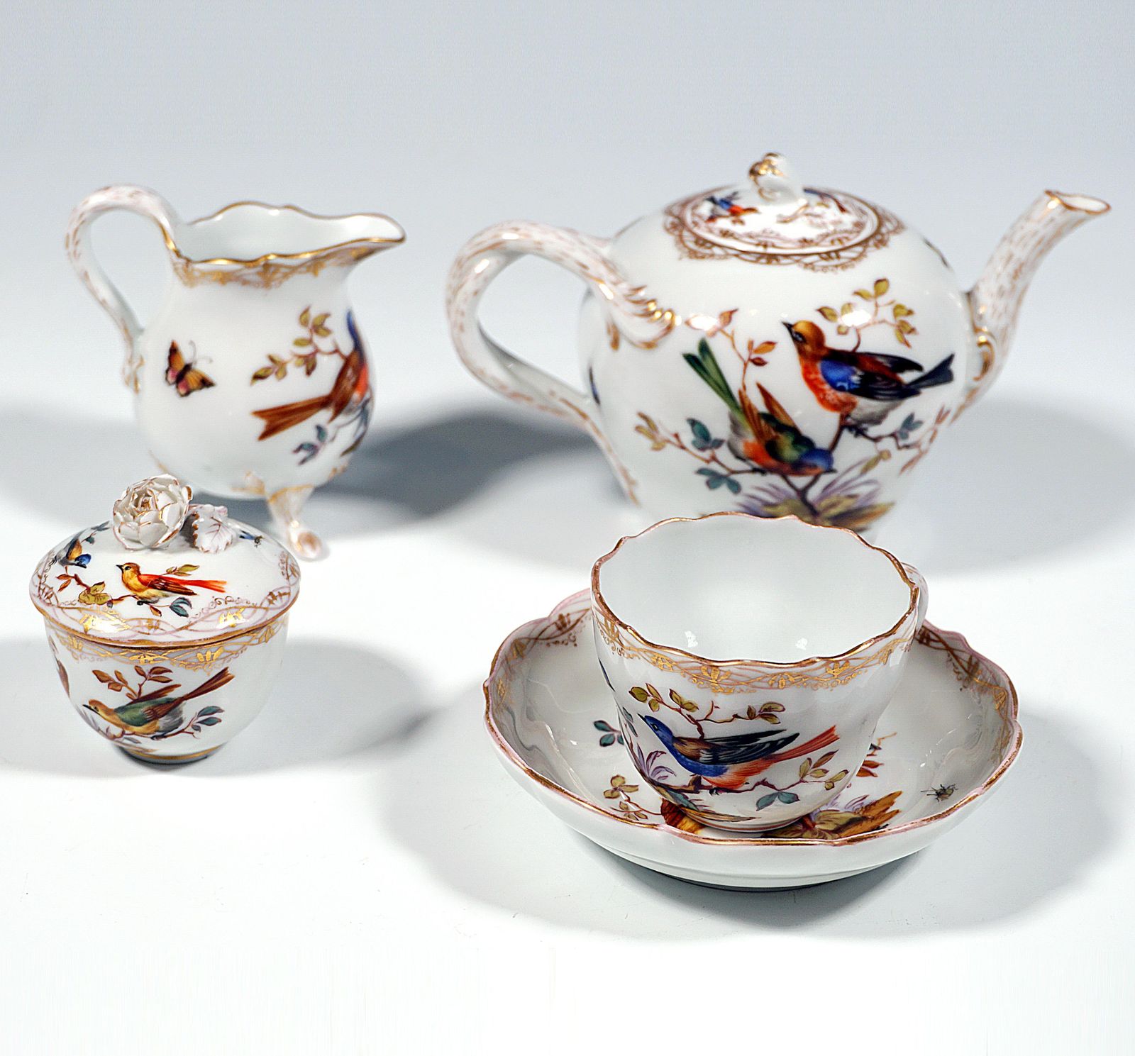 photo for sale Meissen Tea Solitair, Bird & Insect Painting And Gold, Germany, Circa 1820
