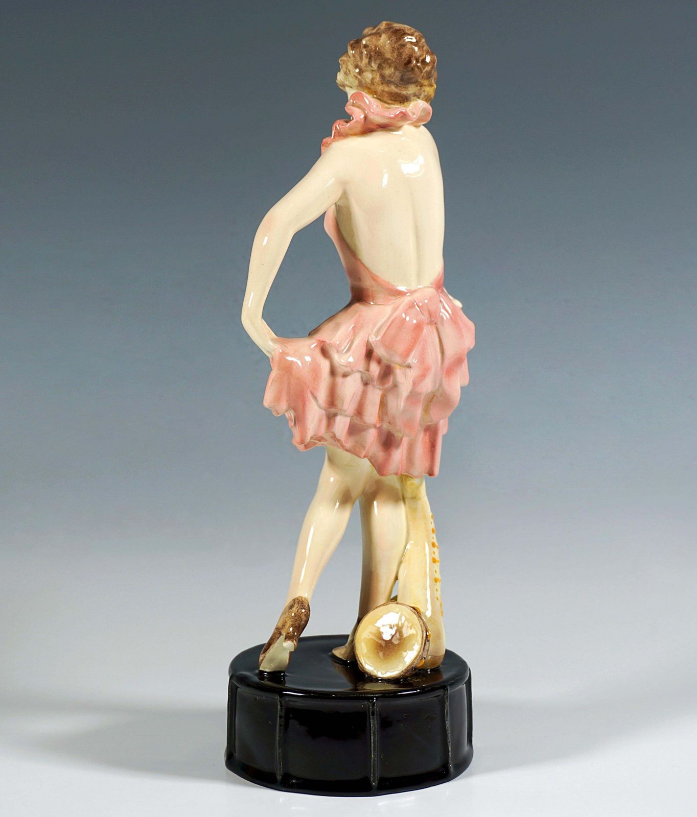 Goldscheider Art Déco Dancer Posing On Drum, By Josef Lorenzl, Around 1926 photo Art