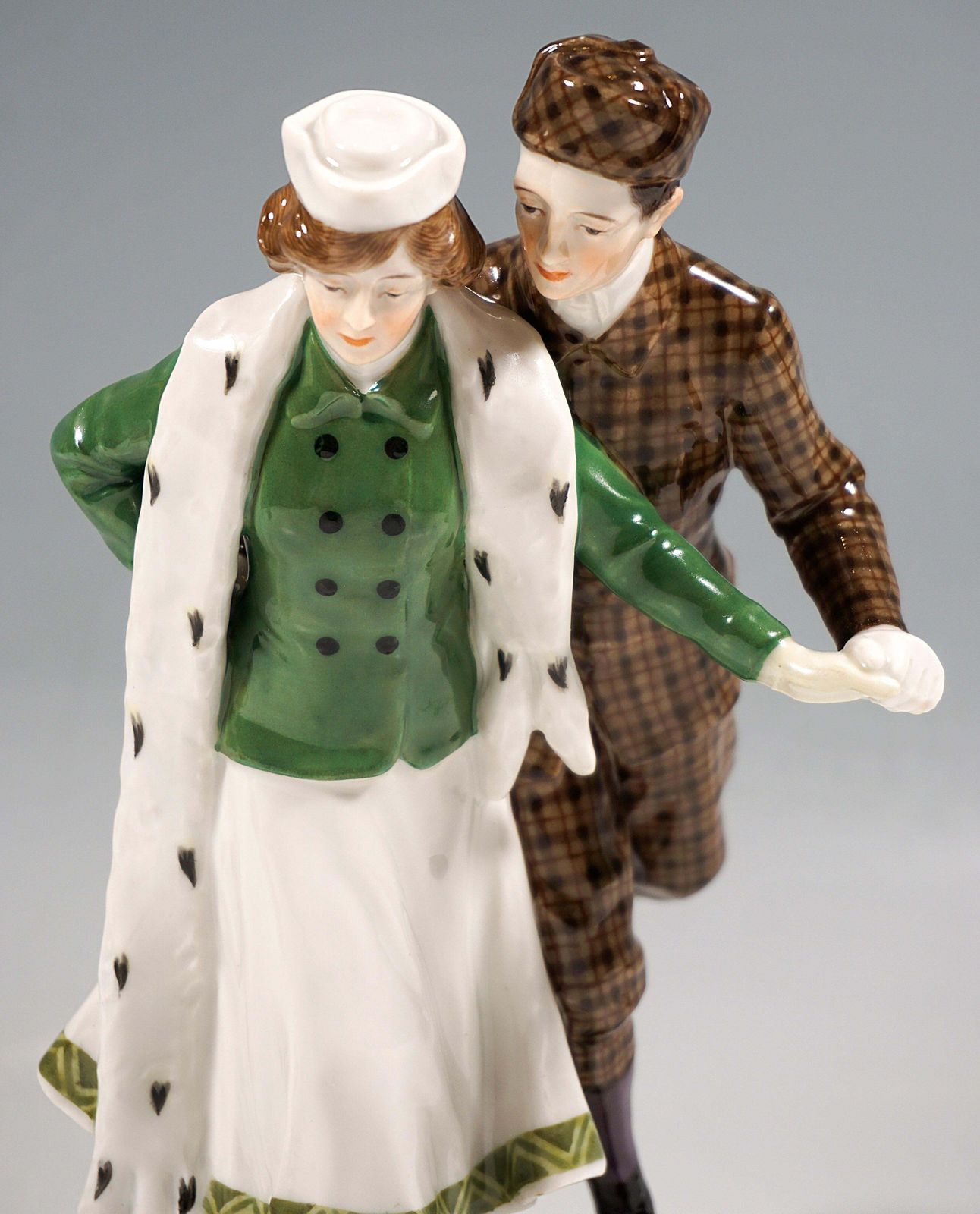 Art Nouveau Figure Group 'Ice Scaters', By Alfred Koenig, Meissen Germany, 1910 photo 4218.0