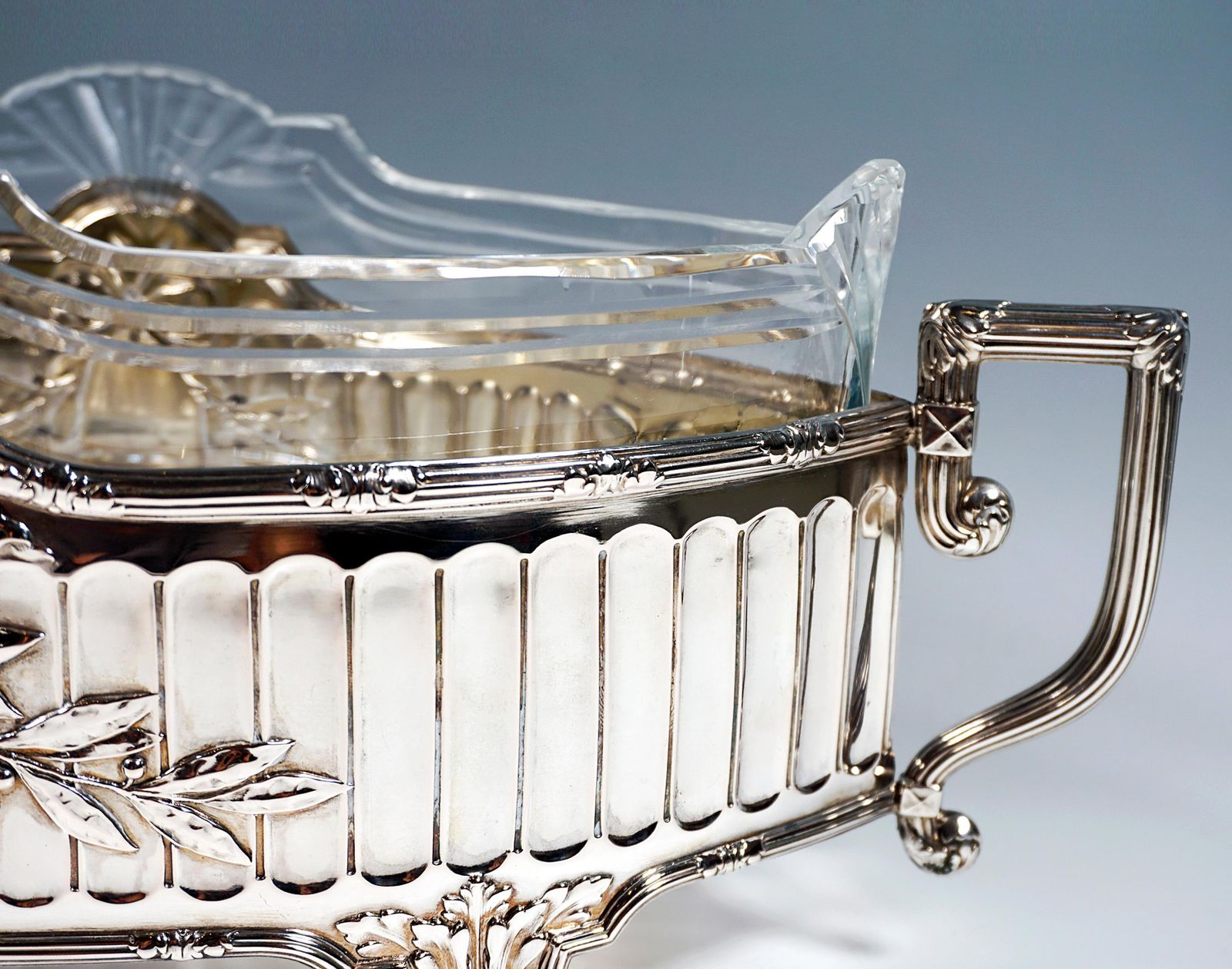 Art Nouveau Silver Jardinière In Navette Form, Koch & Bergfeld Germany, Ca 1900 photo 3228.0