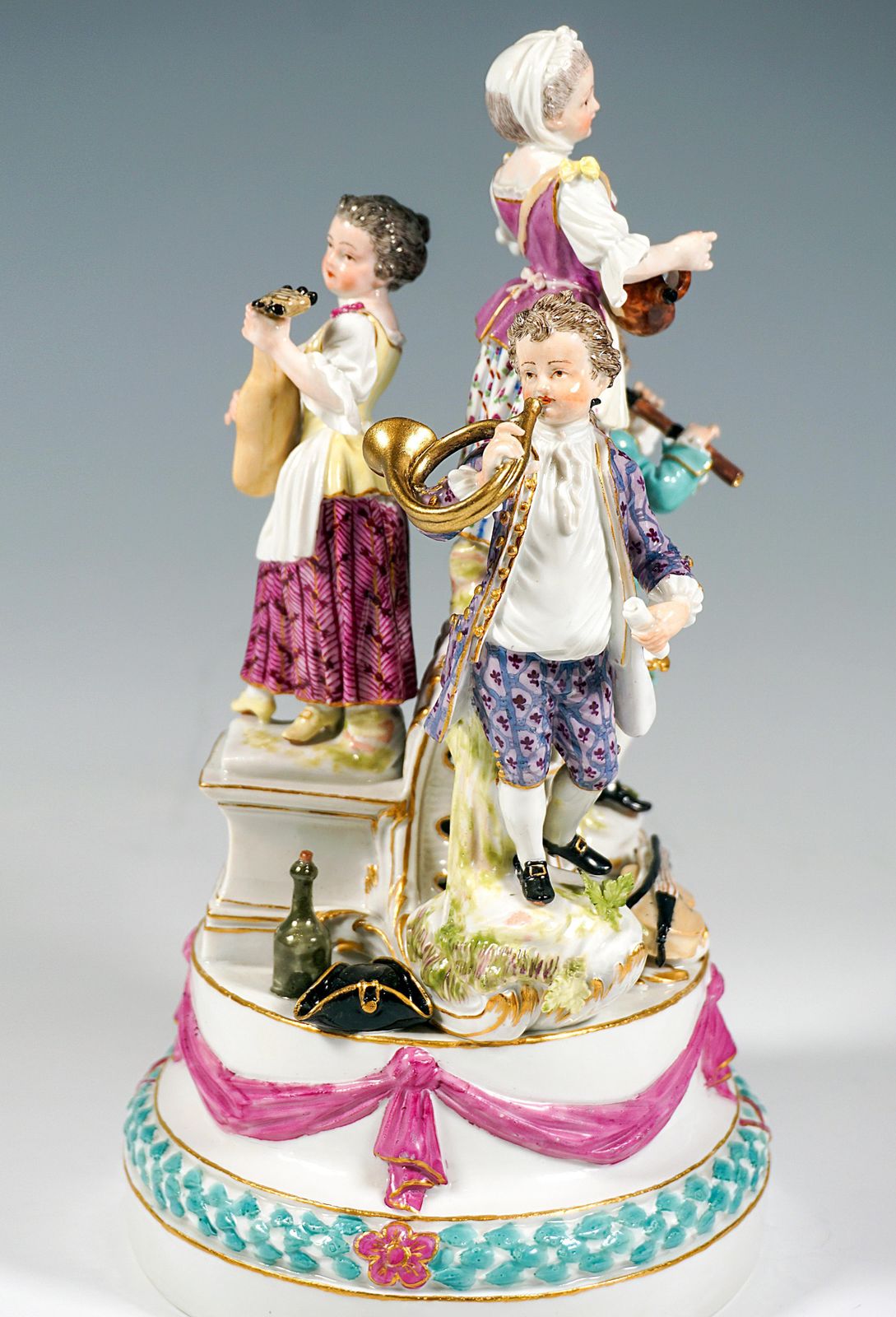 Baroque Meissen Porcelain Group Four Children Playing Music, J.J. Kaendler, 1770 photo buy