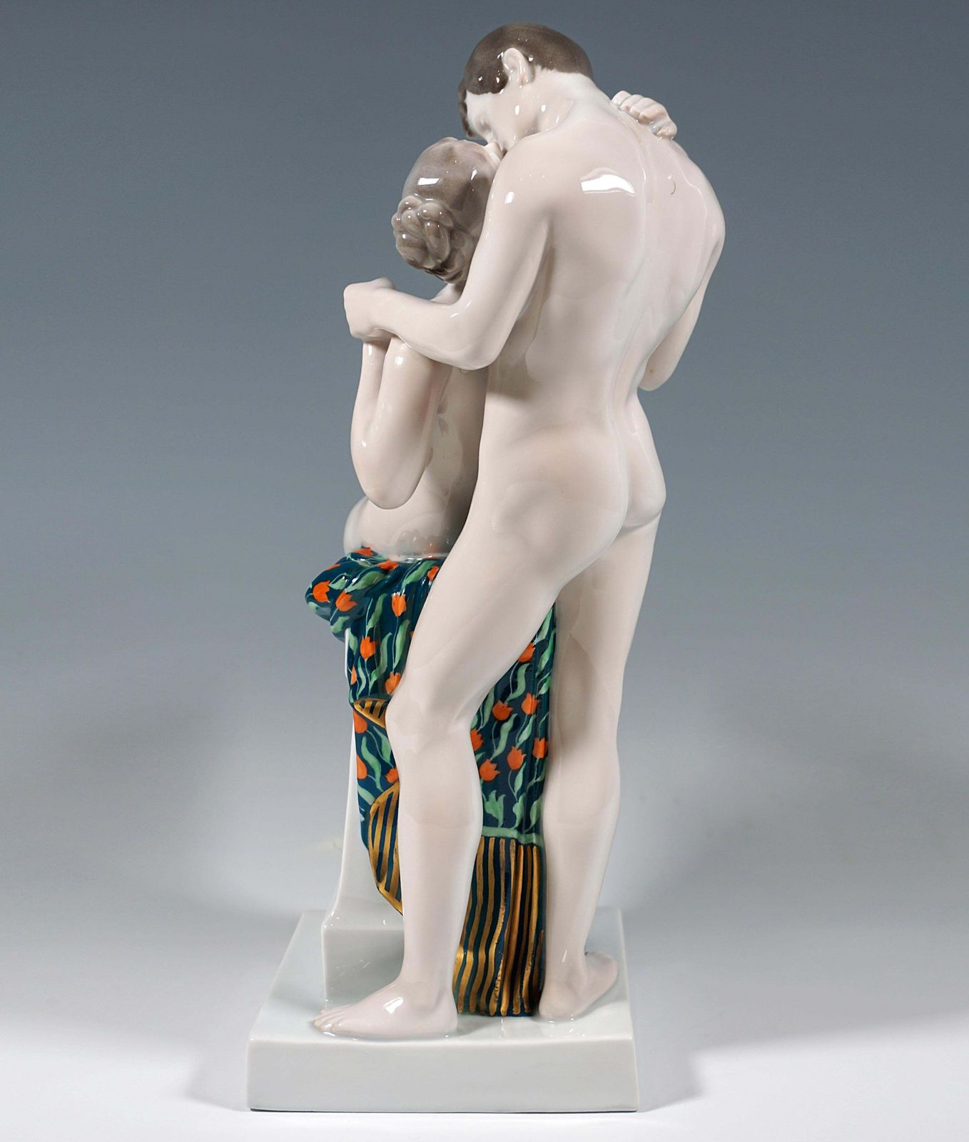 Large Porcelain Group 'Spring Of Love' By R. Aigner Rosenthal Selb Germany, 1916 photo for sale
