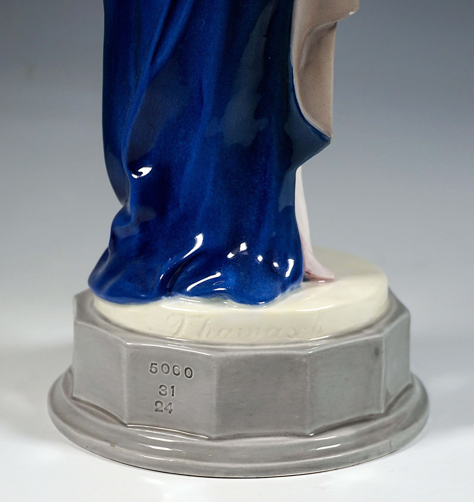 Goldscheider Art Déco Figure 'Fascination', Dancer With Headdress By W. Thomasch photo buy