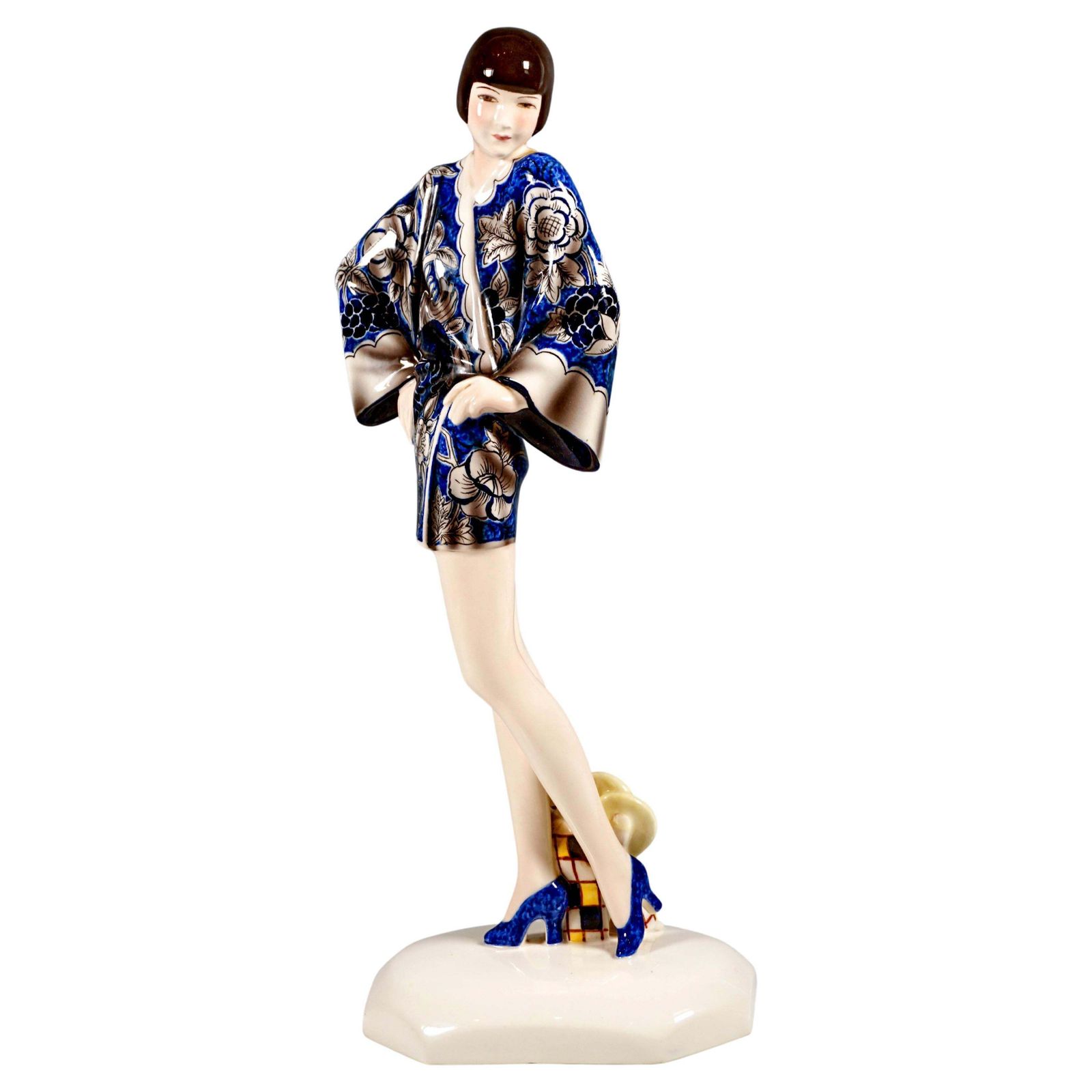 Goldscheider Art Déco Figure 'Kimono' Young Lady In Kimono By Stephan Dakon 1930