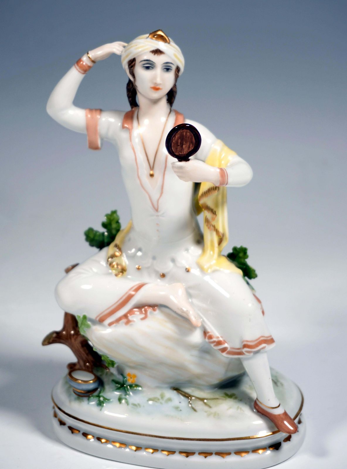 Porcelain Figure, Seated Oriental Woman With Mirror, R. Förster, Rosenthal, 1923 photo buy
