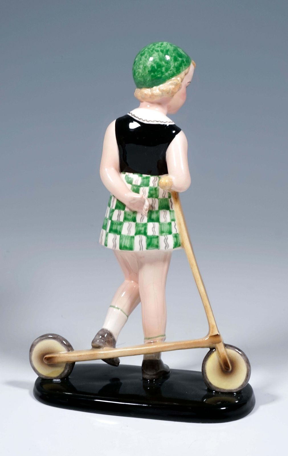 Goldscheider Art Déco Figure, 'Triton', Girl With Scooter, By Dakon, Around 1936 photo Home Decor