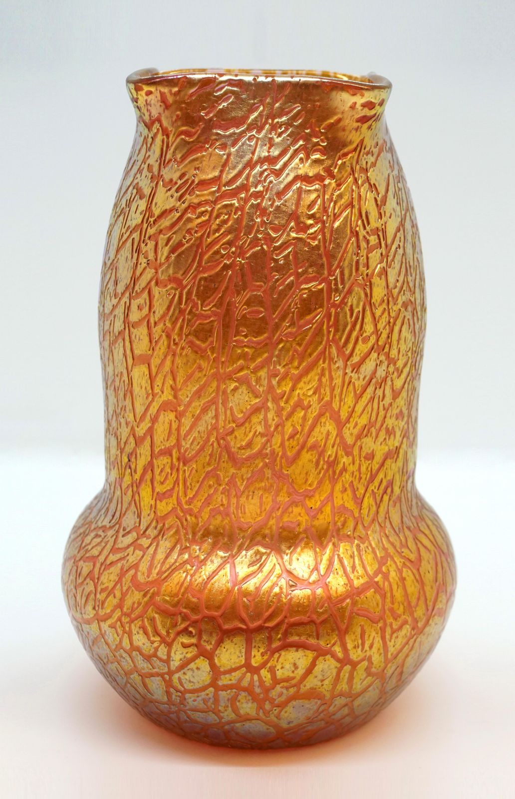 Loetz Art Nouveau Vase Phenomenon Pink Mimosa With Silvery Yellow Craquelé photo for sale