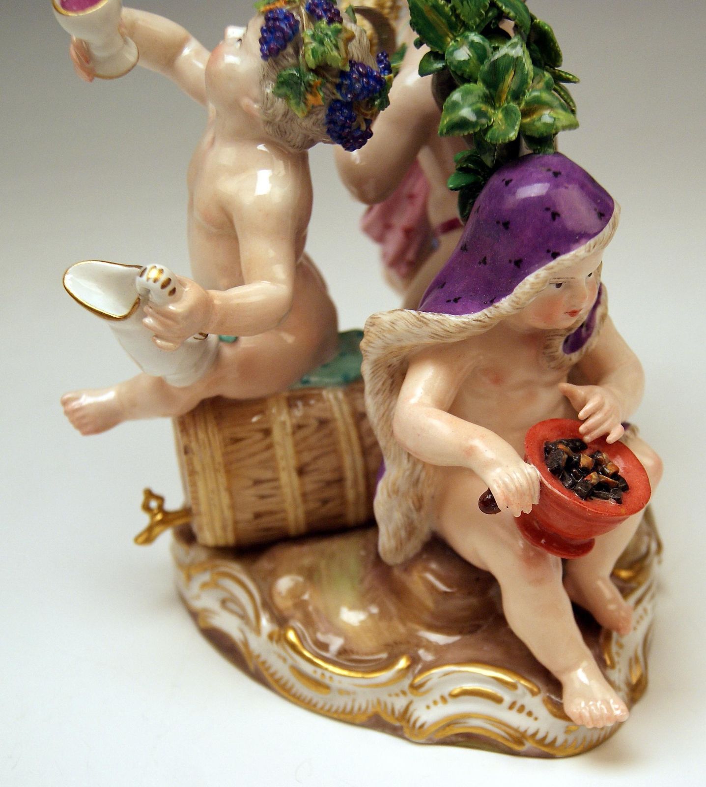 photo for sale Meissen Cherubs Four Seasons Figurines Model 1068 Kaendler Made, Circa 1870