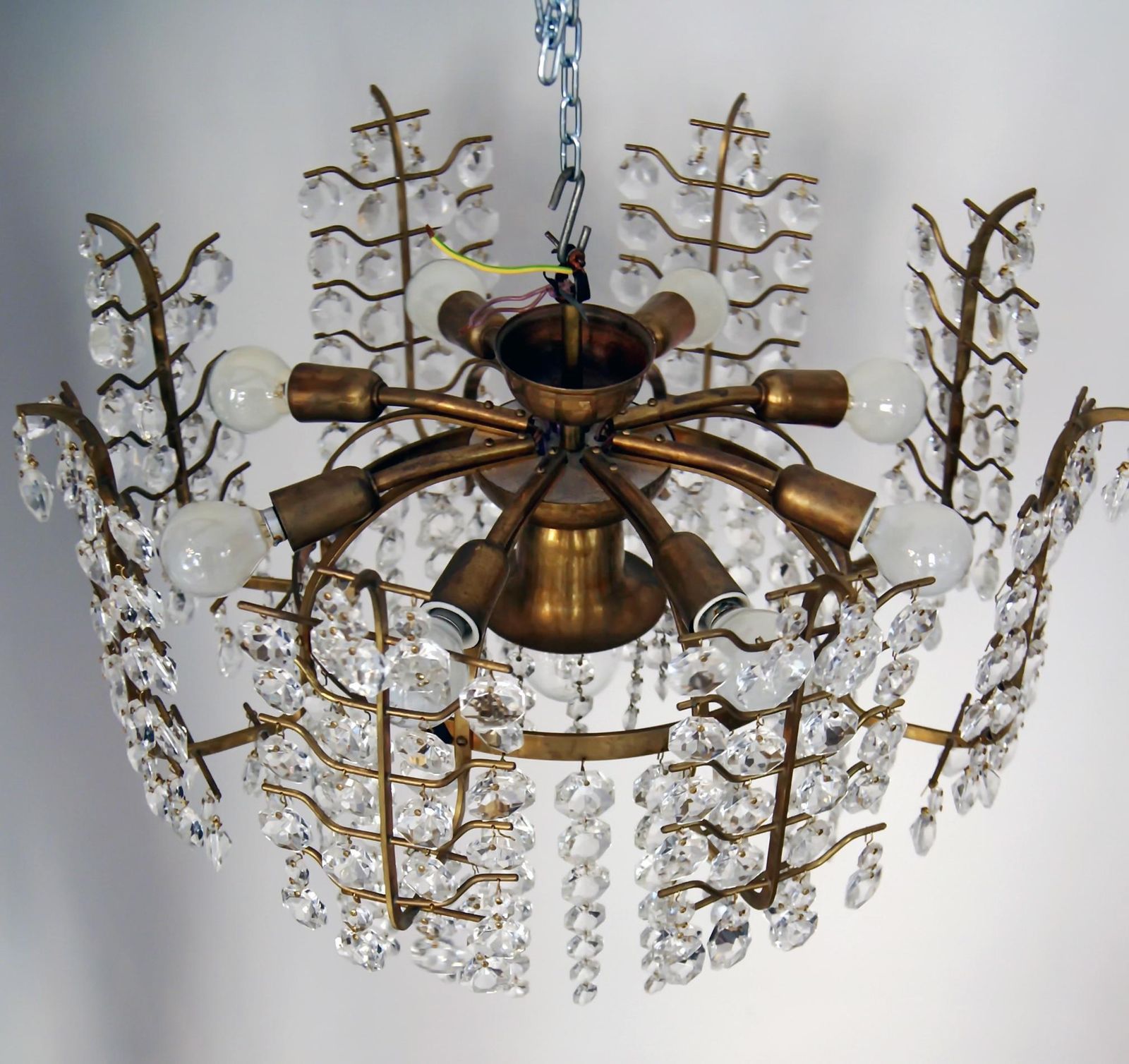 Stunning Crystal Glass Chandelier Nine Bulb Sockets Bakalowits Vienna, 1950 photo 3997.0