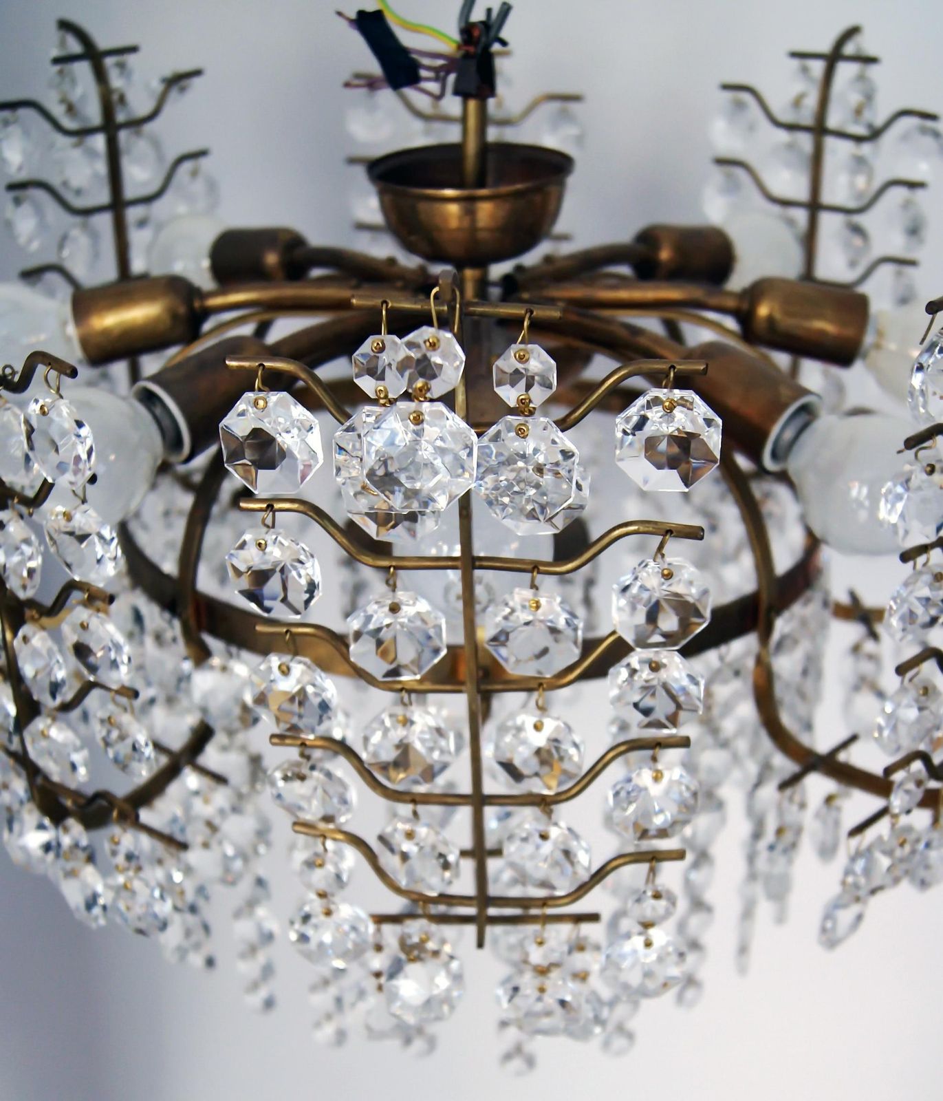 Stunning Crystal Glass Chandelier Nine Bulb Sockets Bakalowits Vienna, 1950 photo buy