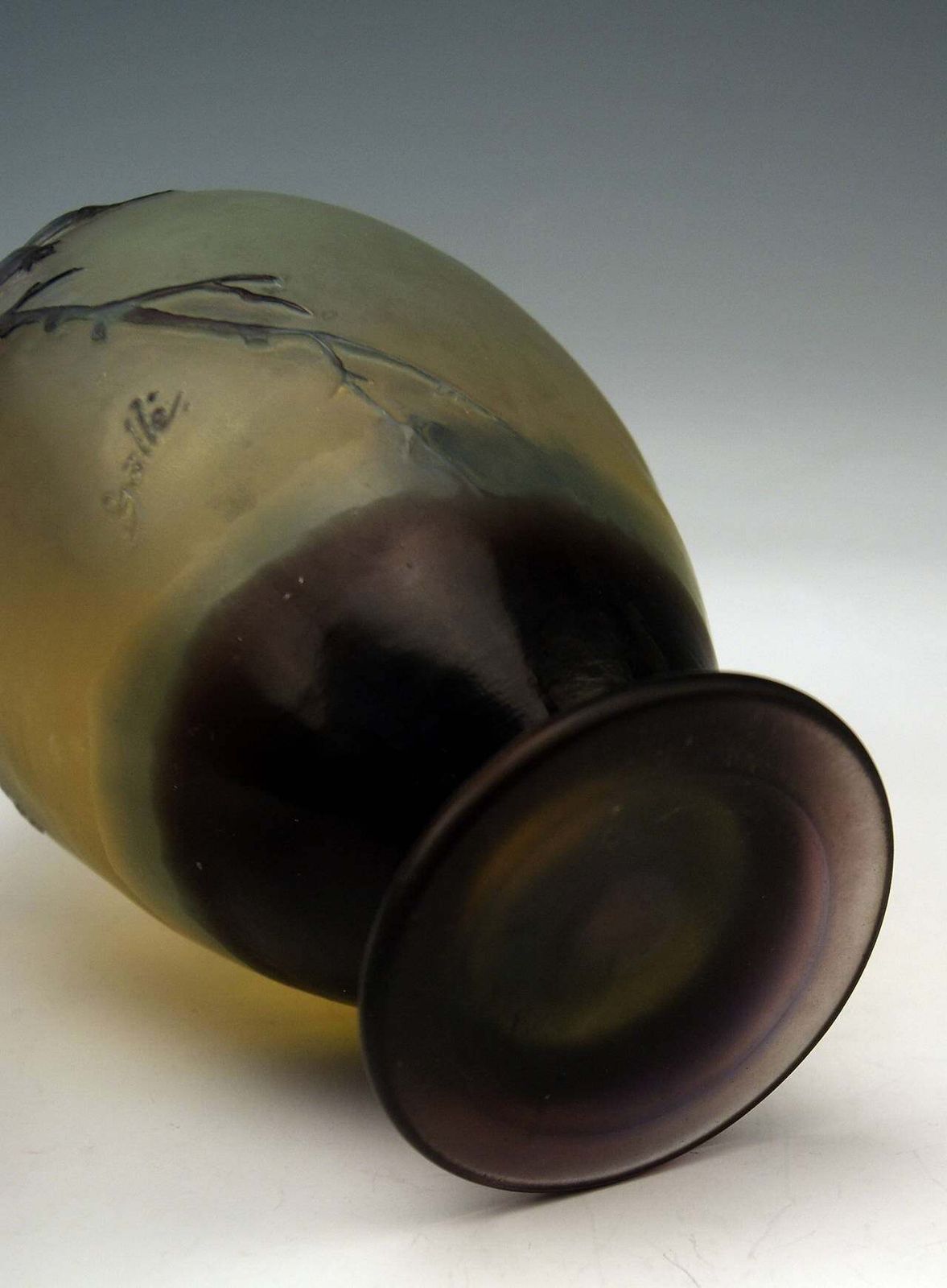 photo furniture Emile Galle Soufflé Vase Gallé Nancy Art Nouveau Wild Rose France C.1925