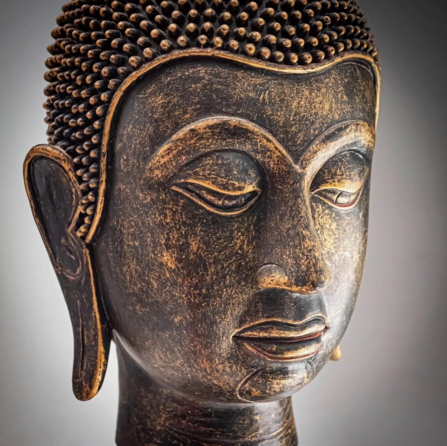 Decorative Buddha Head Stand Antique Resin Buddha Head On Stand 1960 photo 908.0
