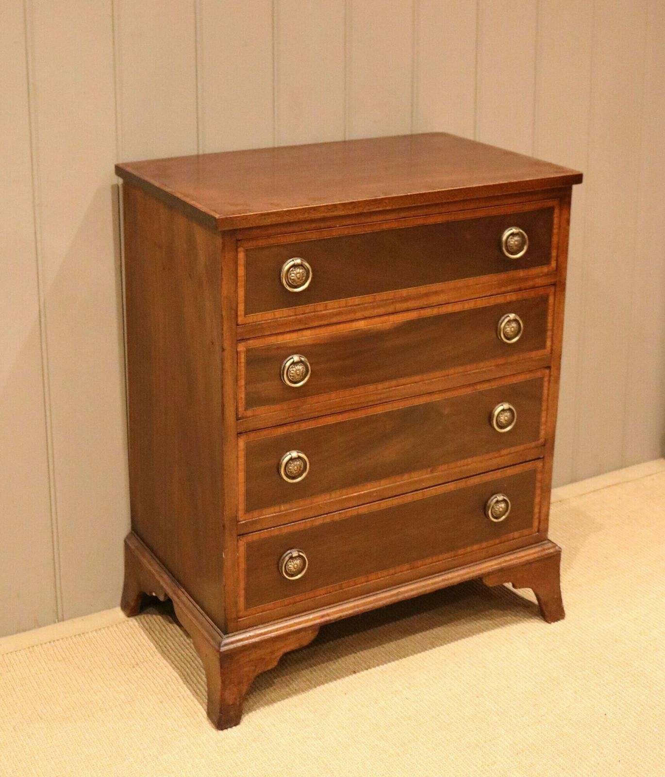 Early 20th Century Mahogany Chest Of Drawers photo for sale