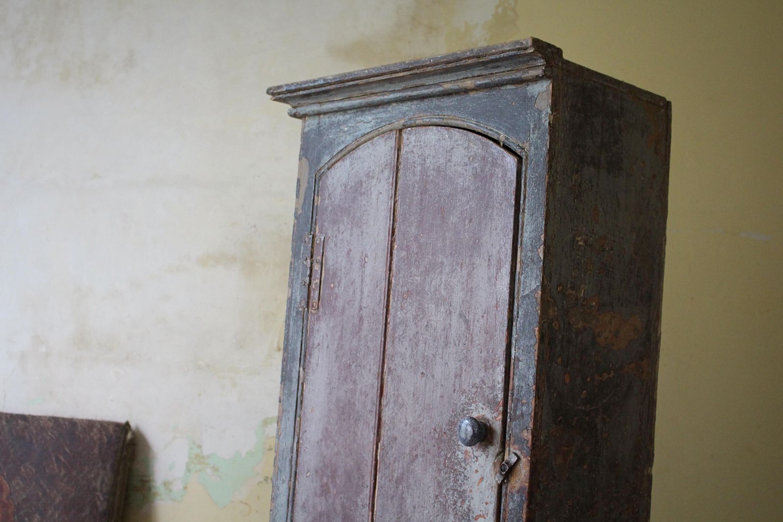 Early 19th C Original Painted English Country House Georgian Narrow Cupboard photo buy