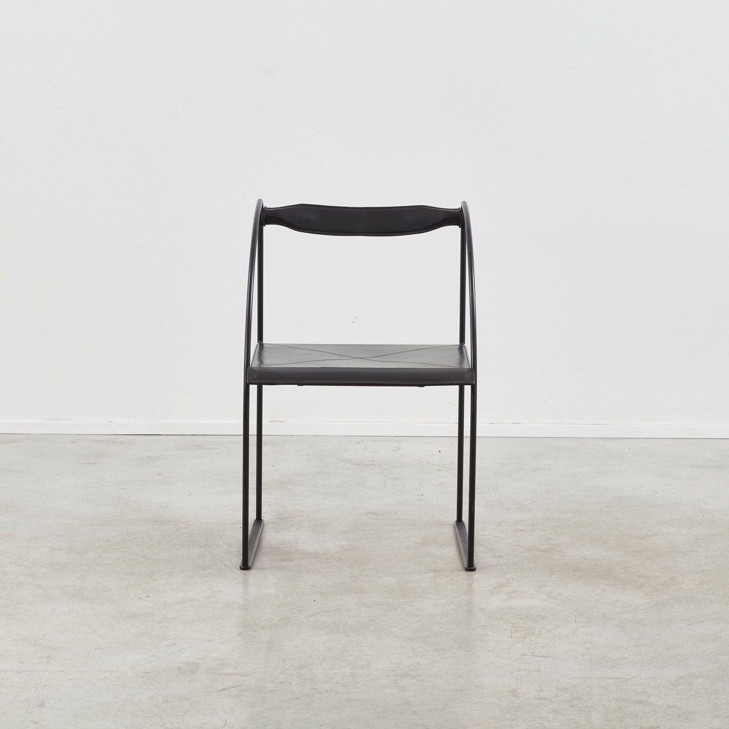 Pair Of Francesco Soro Patoz Chairs Icf, Italy, 1990s photo vinterior