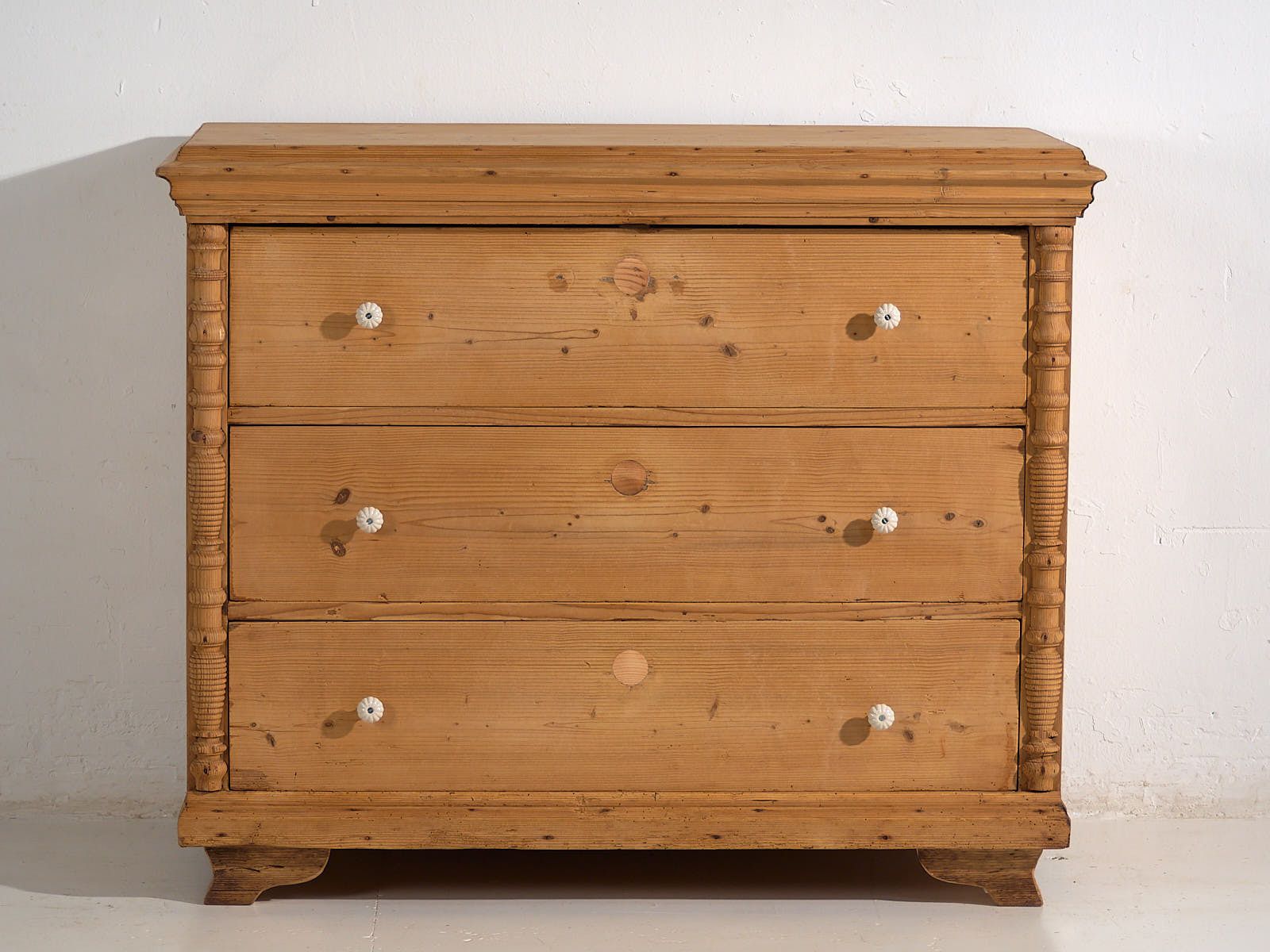 Antique Bedroom Dresser (C.1920) #88 photo Furniture