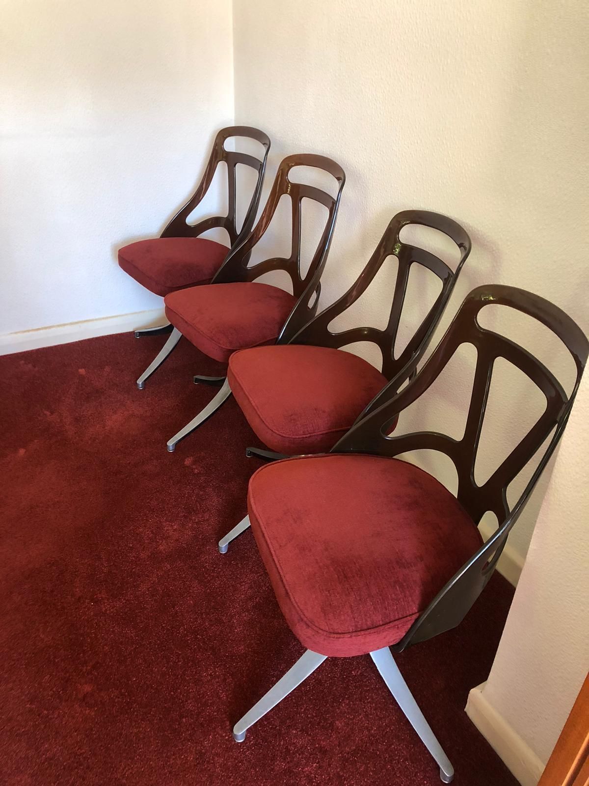 1960s Est Swivel Chairs – Set Of 4 – Mid Century Modern – Grafton, Wisconsin USA photo Furniture