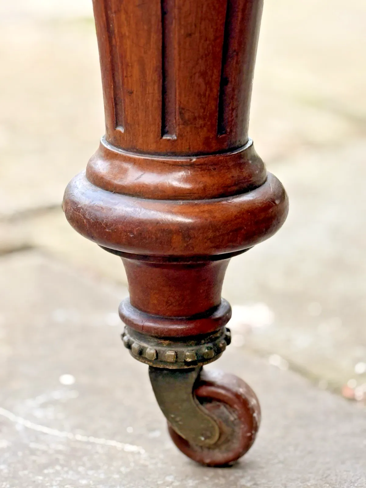 photo vinterior Original English Rustic Antique Mahogany Wind Out Dining Table C1850 Seats 12