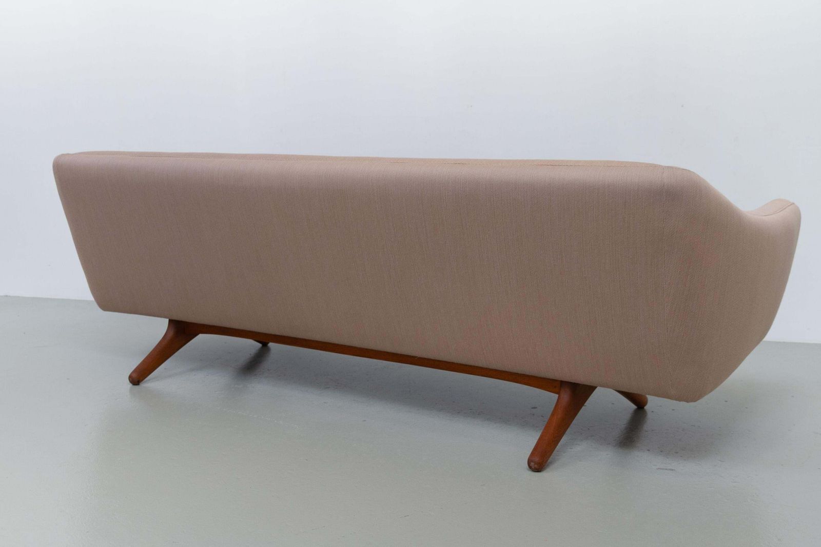 4014.0 Mid Century Danish 3 Seater Sofa Ml 140 By Illum Wikkelsø, 1960s. photo