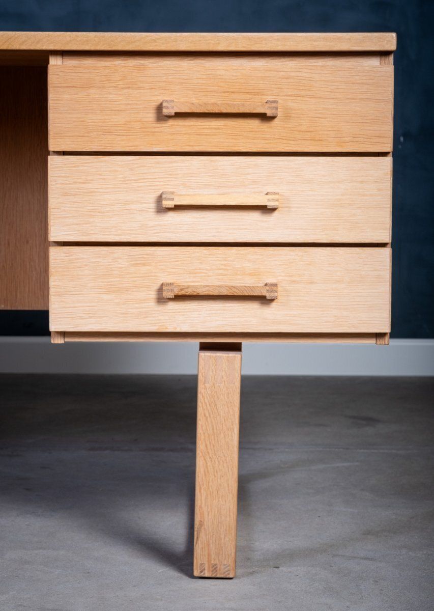 Vintage Danish Oak Desk By Henning Jensen & Torben Valeur For Dyrlund, 1960s photo vinterior