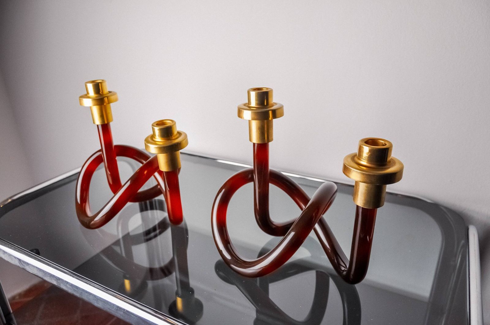 Pair Of Pretzel Candlesticks By Dorothy Thorpe In Lucite, 1970 photo Home Decor