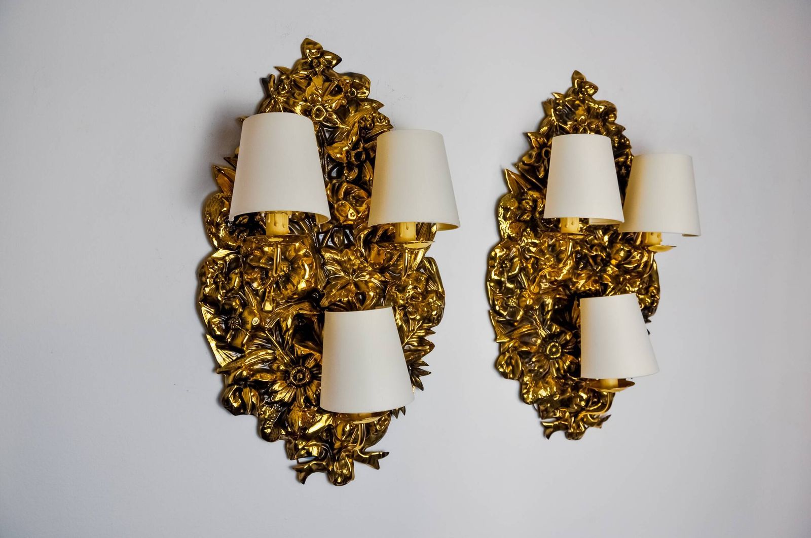 Pair Of Frolaes Wall Lights By Italo Valenti, Brass Spain 197 photo Lighting