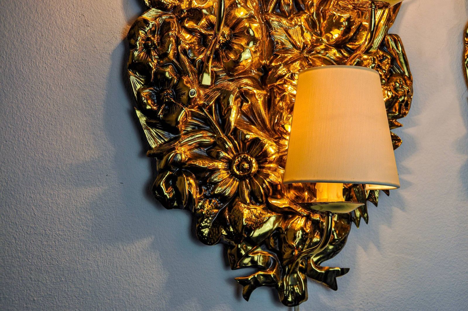 Pair Of Frolaes Wall Lights By Italo Valenti, Brass Spain 197 photo buy