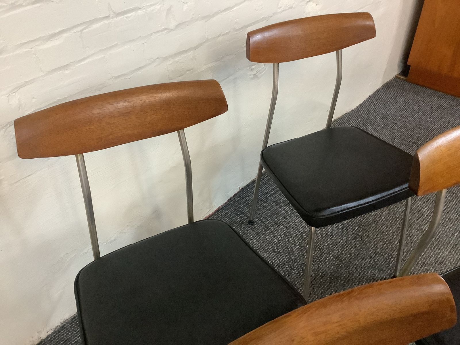 Set Of Four Stag S Range Dining Chairs. Designed By John & Sylvia Reid 1960s. photo Furniture