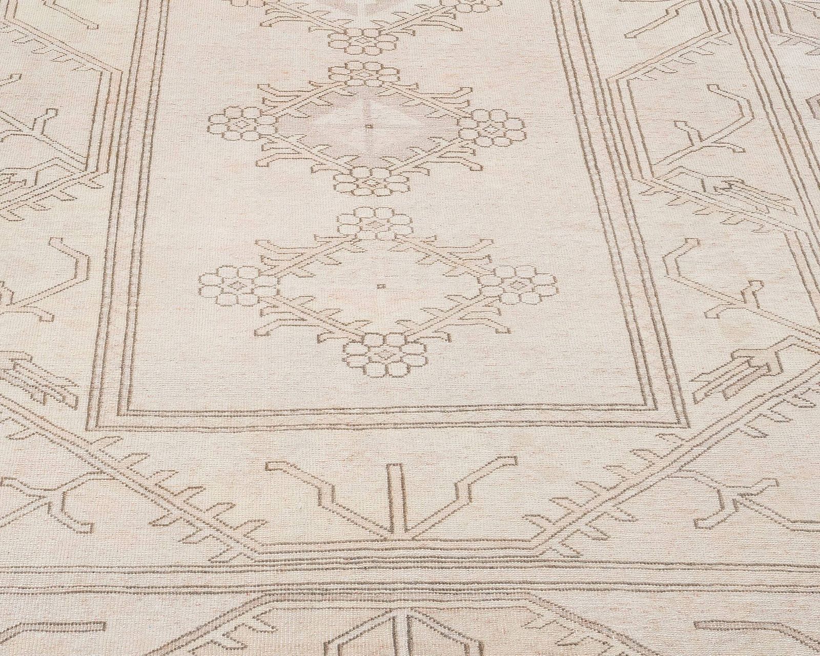 7x10 Vintage Rug, Neutral Turkish Rug, Unique Area Rug, Wool Rug, Living Room Rug, Handmade Rug, Antqiue Rug, Primitive Rug photo vinterior