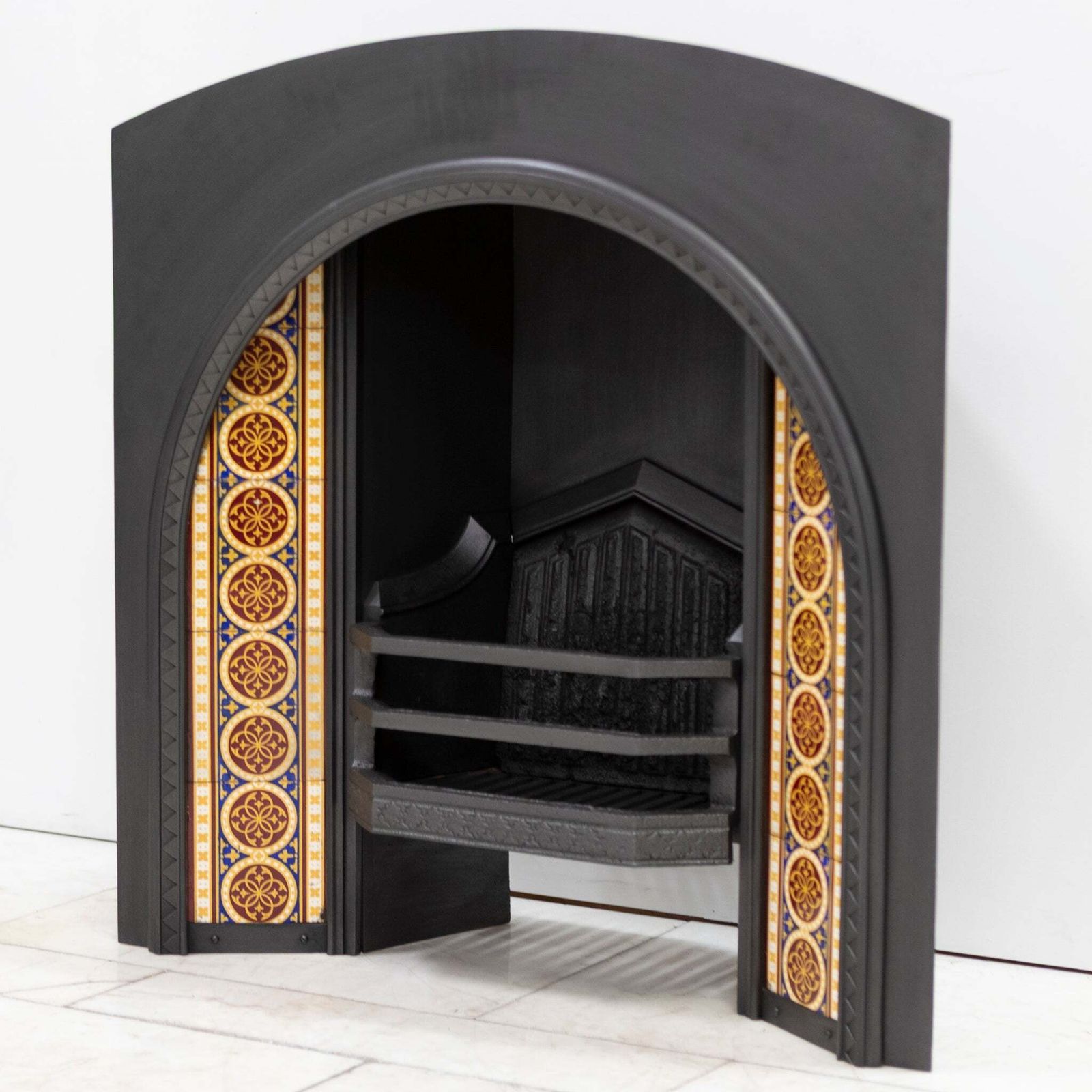 Rare Victorian Arched Tiled Insert With Minton Tiles photo 2200.0