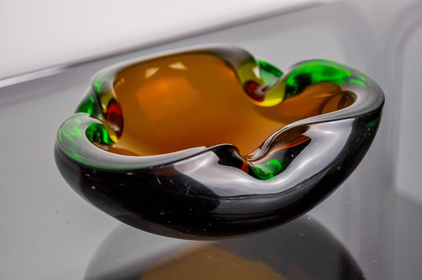 Sommerso Brown And Green Murano Glass Tray By Flavio Poli For Seguso photo for sale