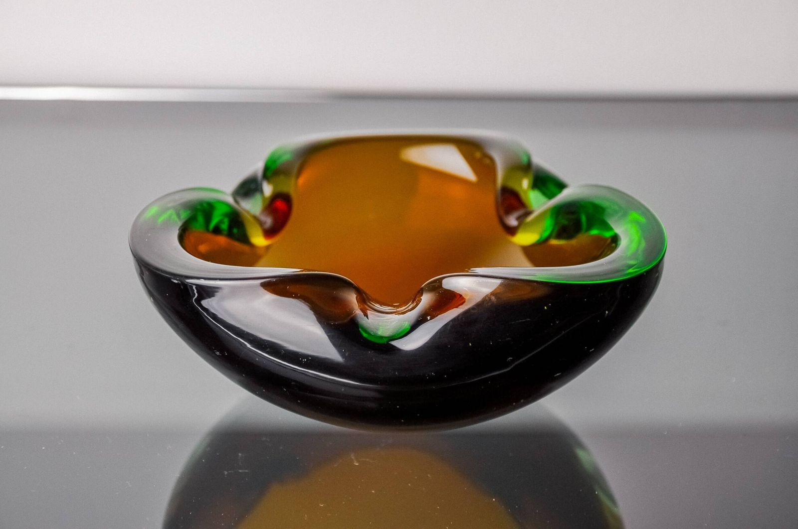 Sommerso Brown And Green Murano Glass Tray By Flavio Poli For Seguso photo vinterior