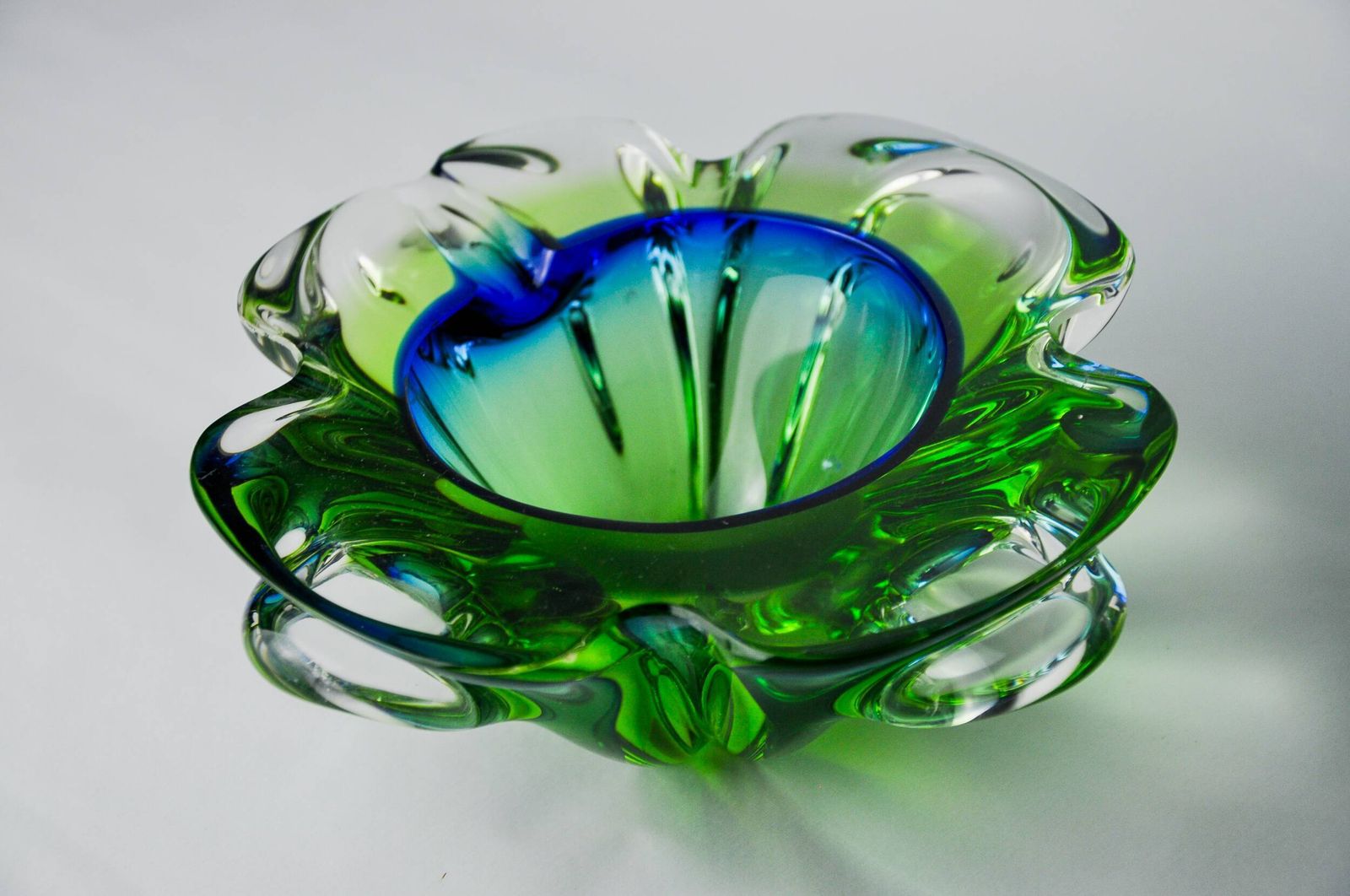Sommerso Green And Blue Pocket Emptier By Flavio Poli For Seguso, Murano Glass, Italy, 1970 photo furniture