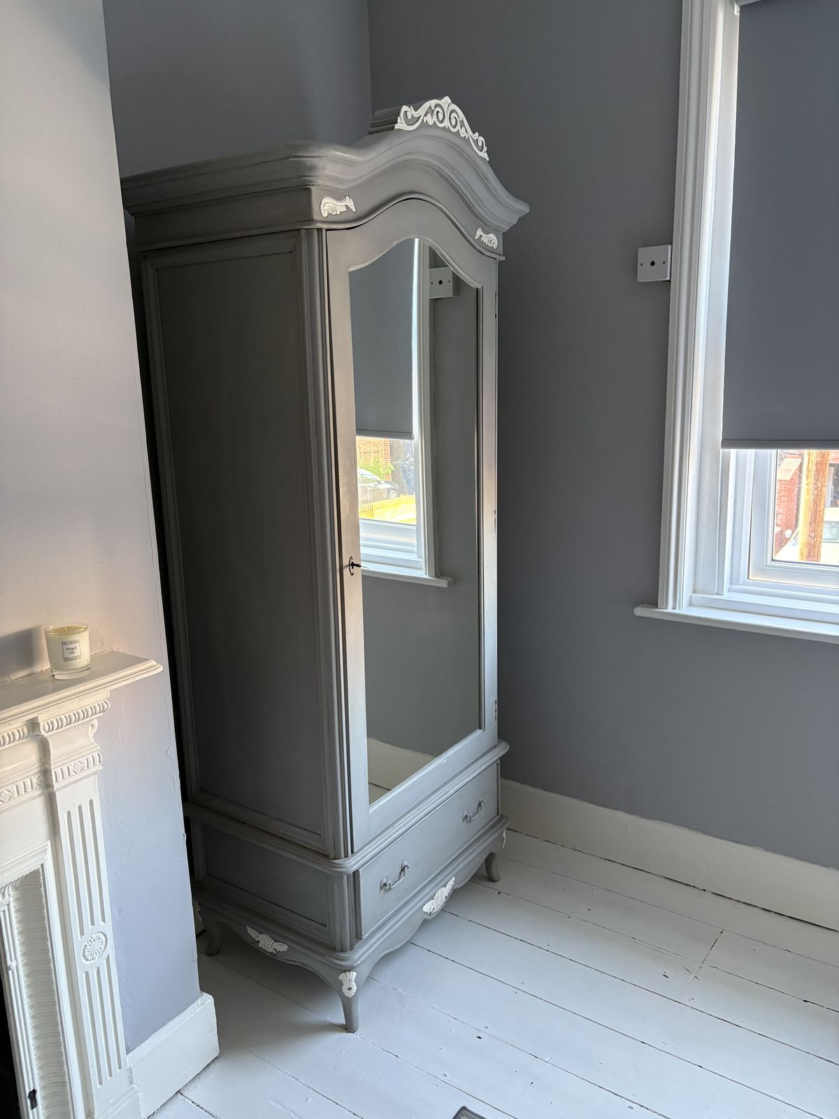 French Style Hardwood Carved Grey Full Mirrored Armoire Wardrobe With Drawer photo 395.0