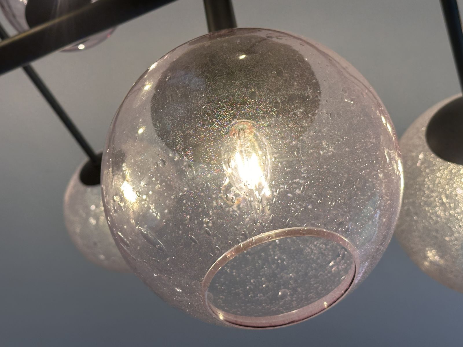 Contemporary Pink "Pulegoso" Spheres Murano Glass Sputnik Chandelier By Simoeng photo for sale