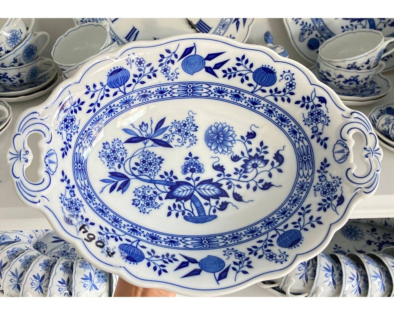 Blauw Uien Broodmand | Vintage Hutschenreuther photo vinterior