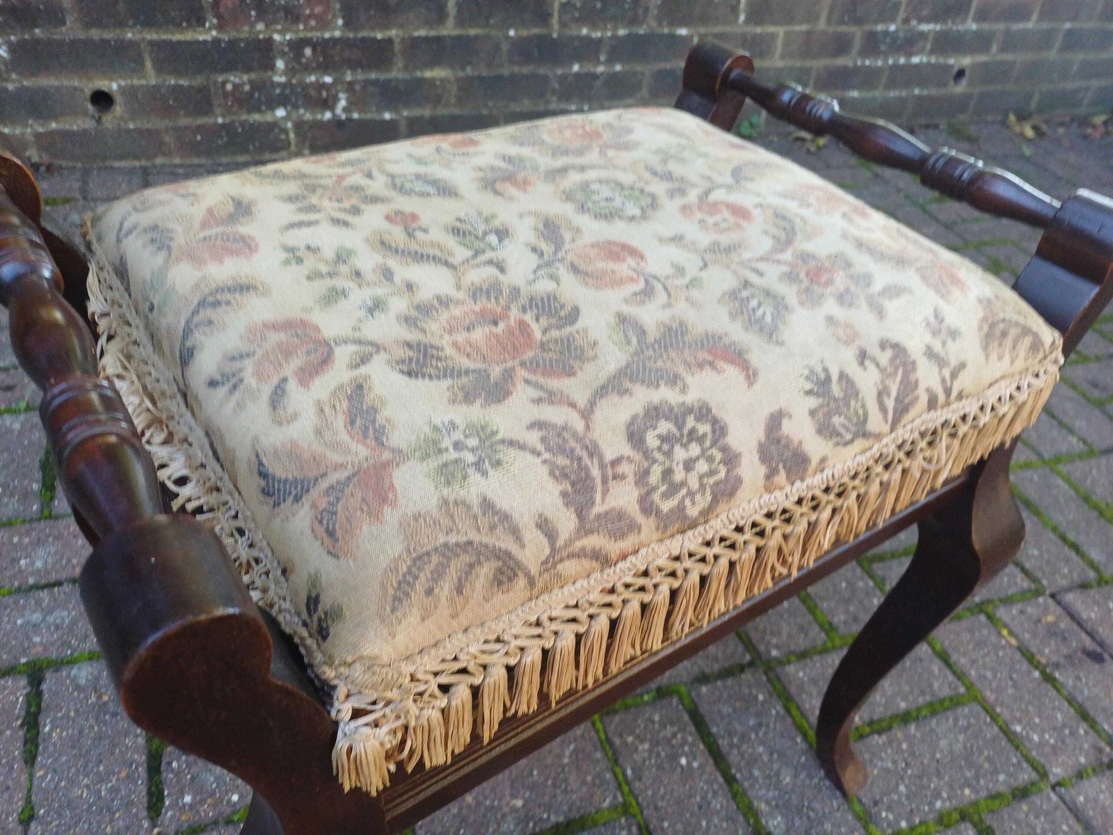 Antique Edwardian Mahogany Piano Stool With Storage, Floral Upholstery And Cabriole Legs, Early 20th Century Vanity Bench photo furniture