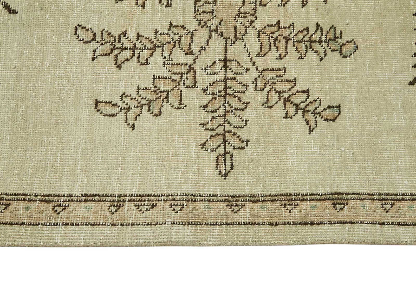 Vintage Hand Knotted Large Area Rug 330 Cm X 240 Cm photo vintage