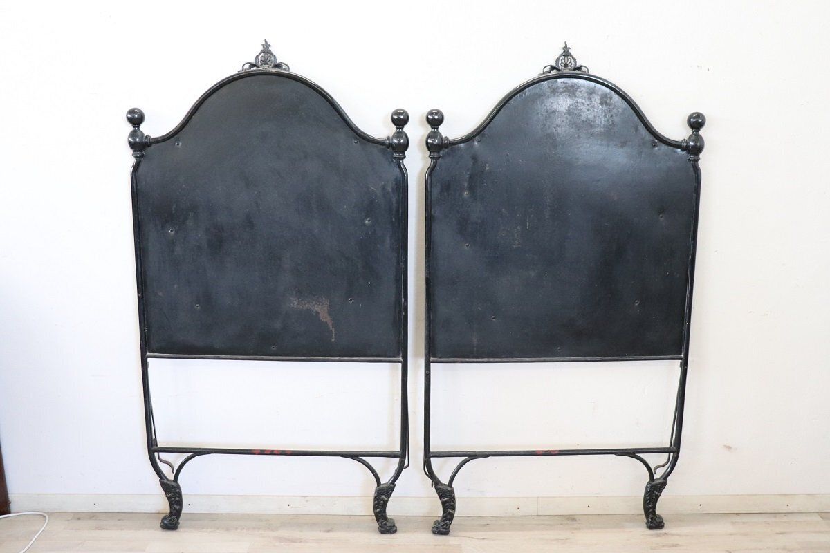 photo furniture Iron Single Beds With Hand Painted Decorations, Set Of 2