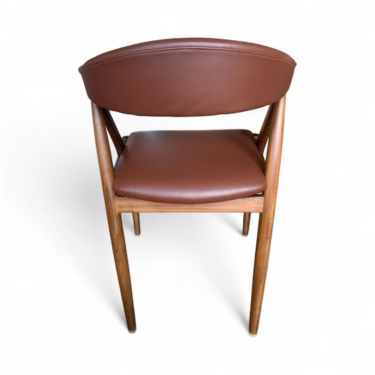 photo furniture Pair Of Mid Century Chairs By Kai Kristiansen