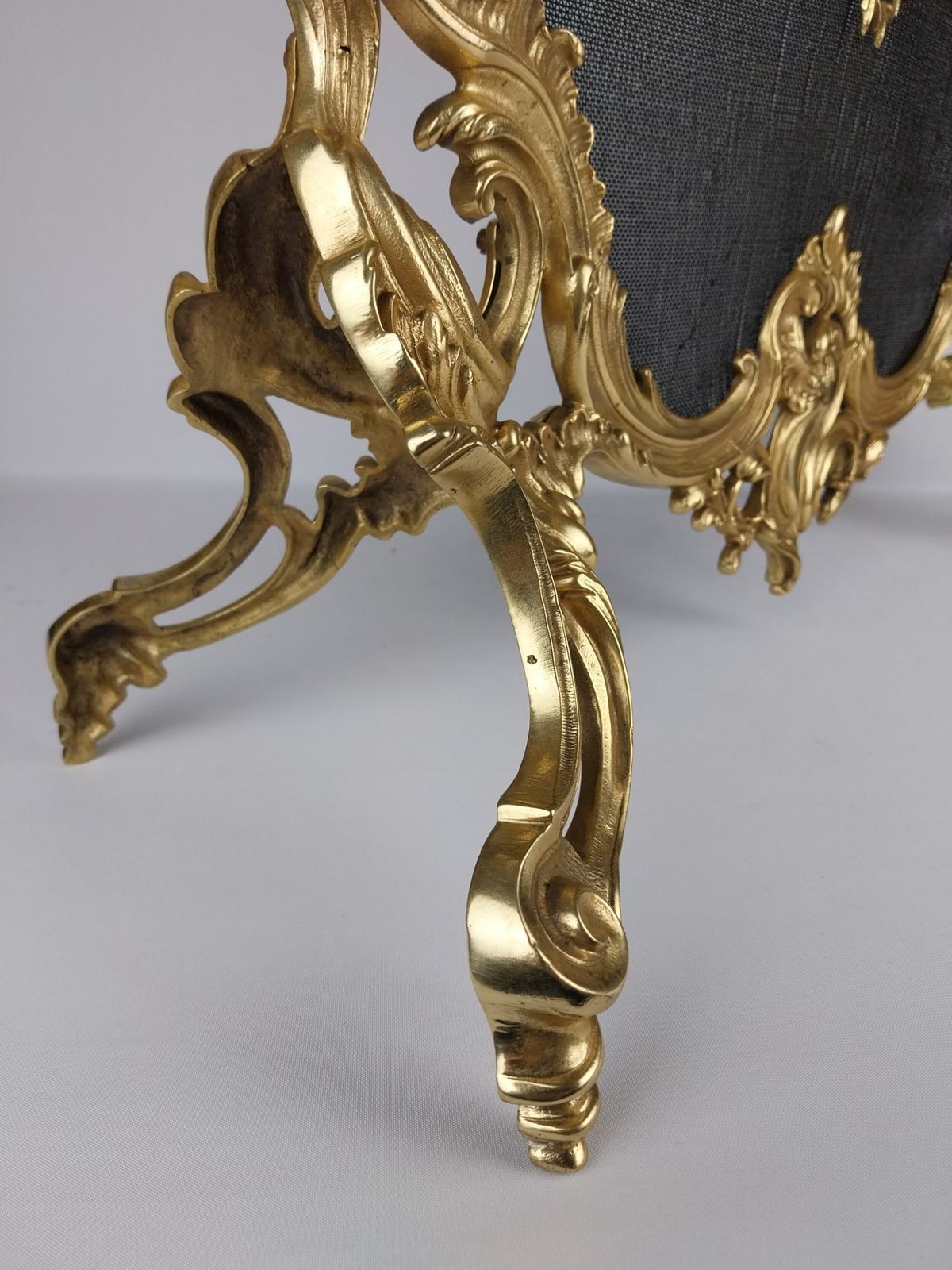 Gilt Bronze Fire Screen, 1900s photo vinterior