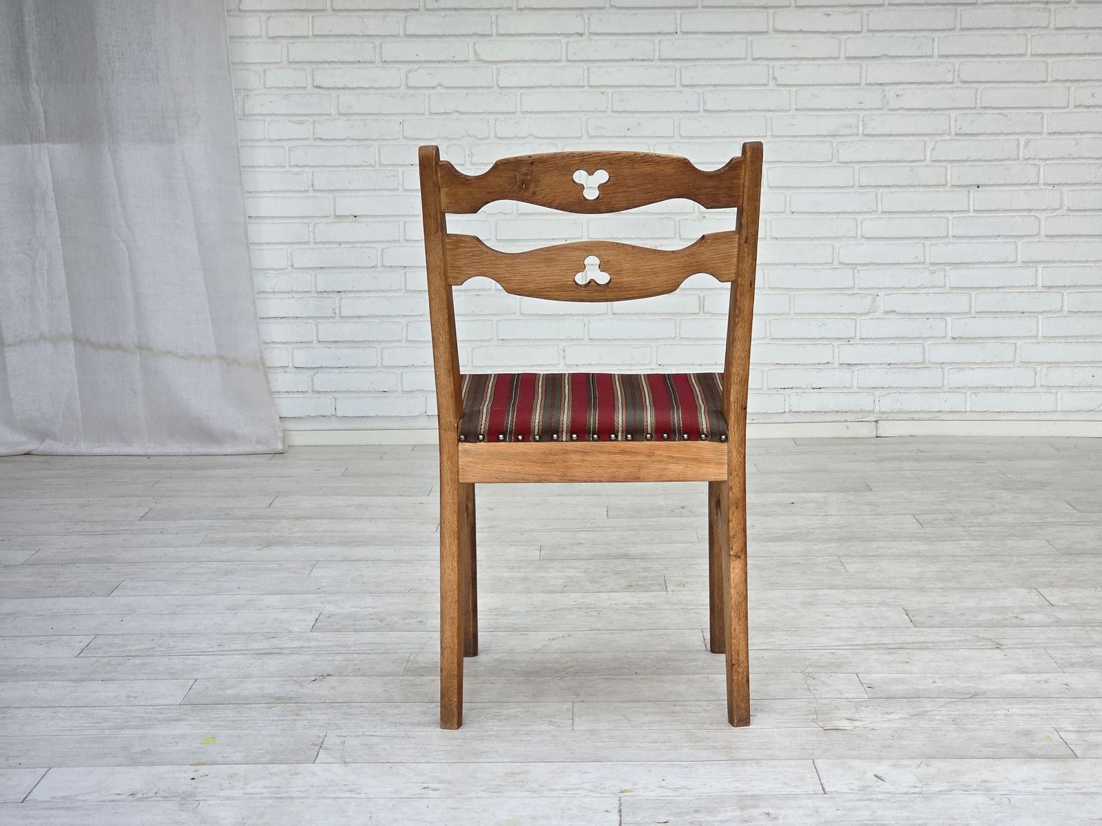 photo buy 1960s, Set Of 4 Pcs Danish Dining Chairs, Furniture Wool, Solid Oak Wood.