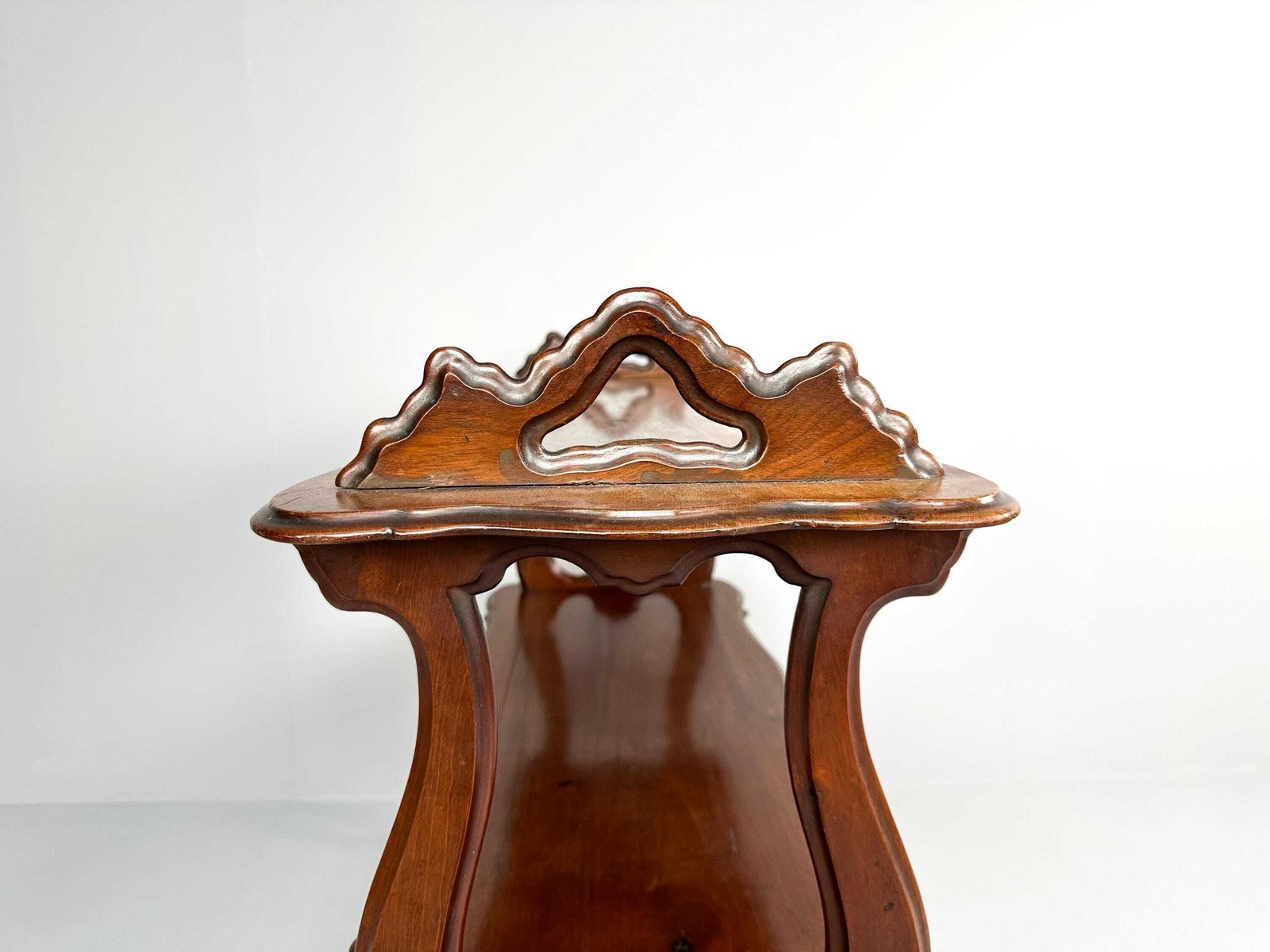 Antique Mahogany Veneer 3 Tier étagère On Wheels – 19th Century photo buy