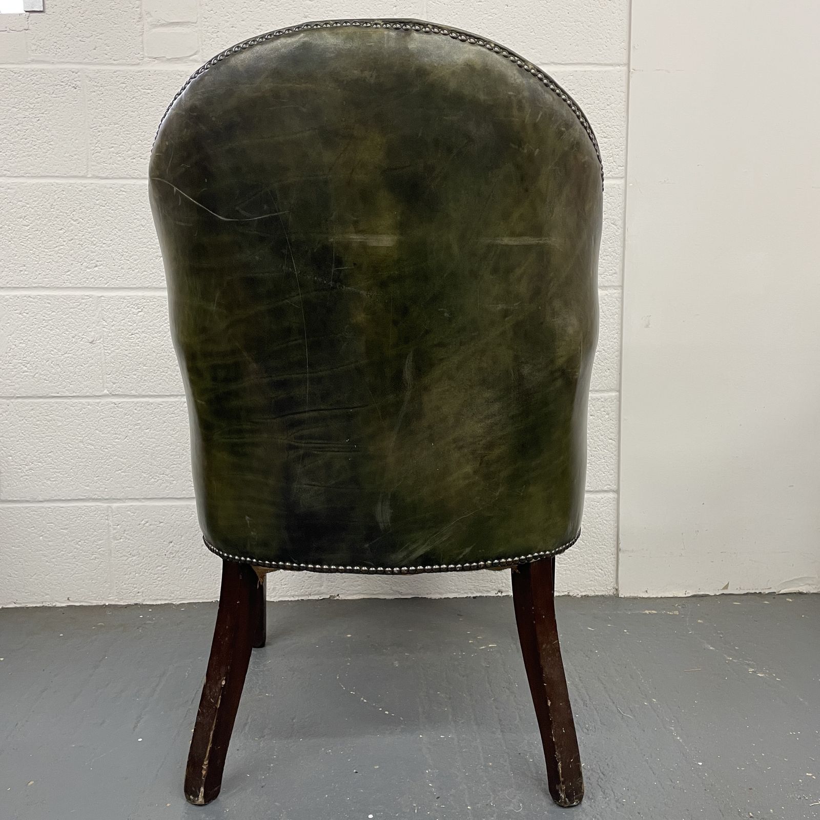 Furniture Georgian Style Dark Green Leather Buttoned Armchair photo