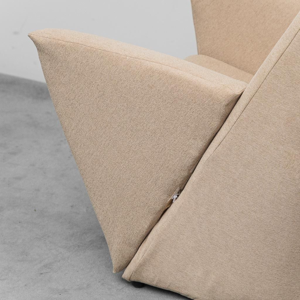 Armilla Armchair By Burkhard Voghterr, Arflex, 1990s, Vintage, Modern. photo furniture