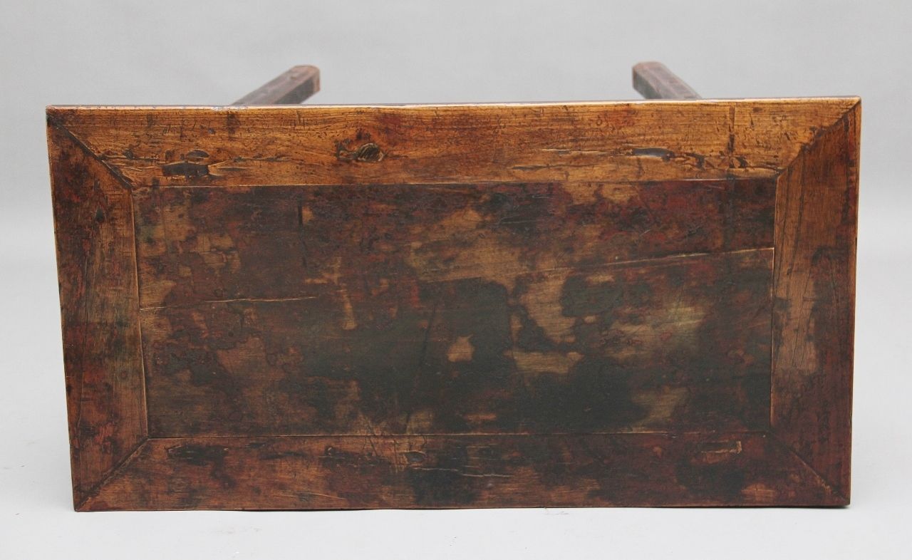 photo furniture 19th Century Chinese Elm Side Table