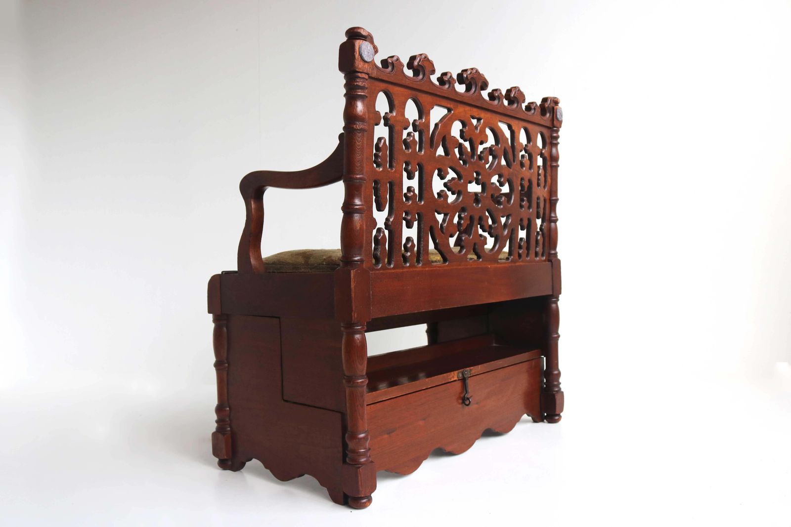Petite Antique French Gothic Revival Wood Hall Bench Child Settle Library Steps photo vinterior
