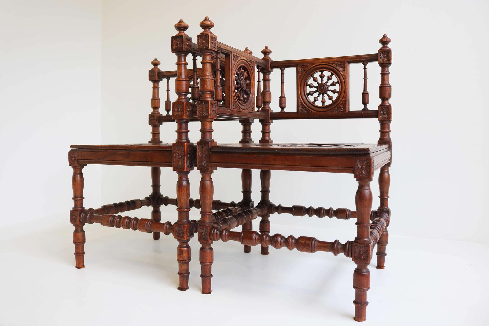 Set Antieke 19e Eeuwse Franse Hoekstoelen – Breton Bretagne Renaissance Eiken photo 3551.0