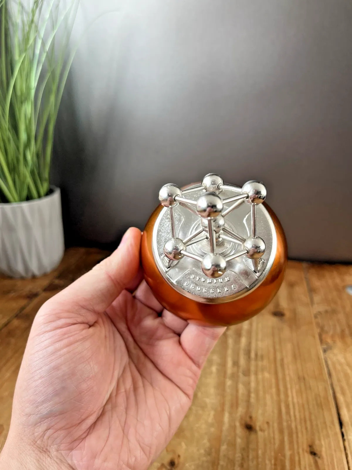 Vintage Worlds Fair Atomium Brussels Atomic Space Age Molecule Desk Paperweight photo vintage