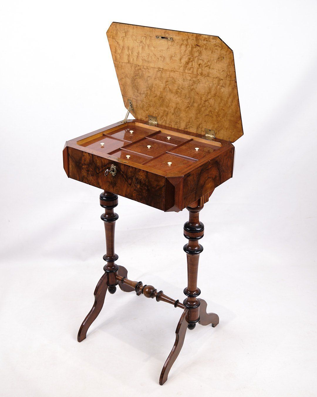 Antique Sewing/Side Table With Built In Storage   Hand Polished Mahogany   Turned Legs   Year 1890s photo vinterior